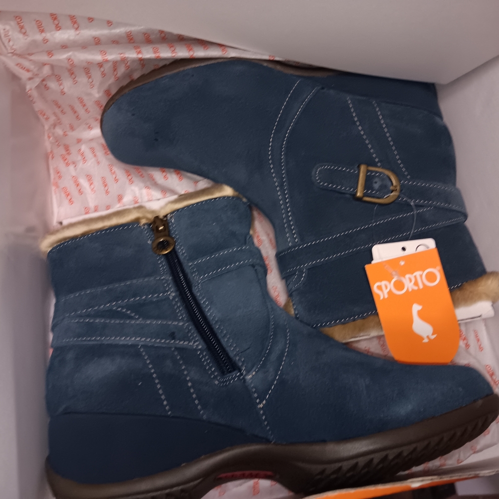 Sporto Blue Ankle Boots with Faux Fur Lining